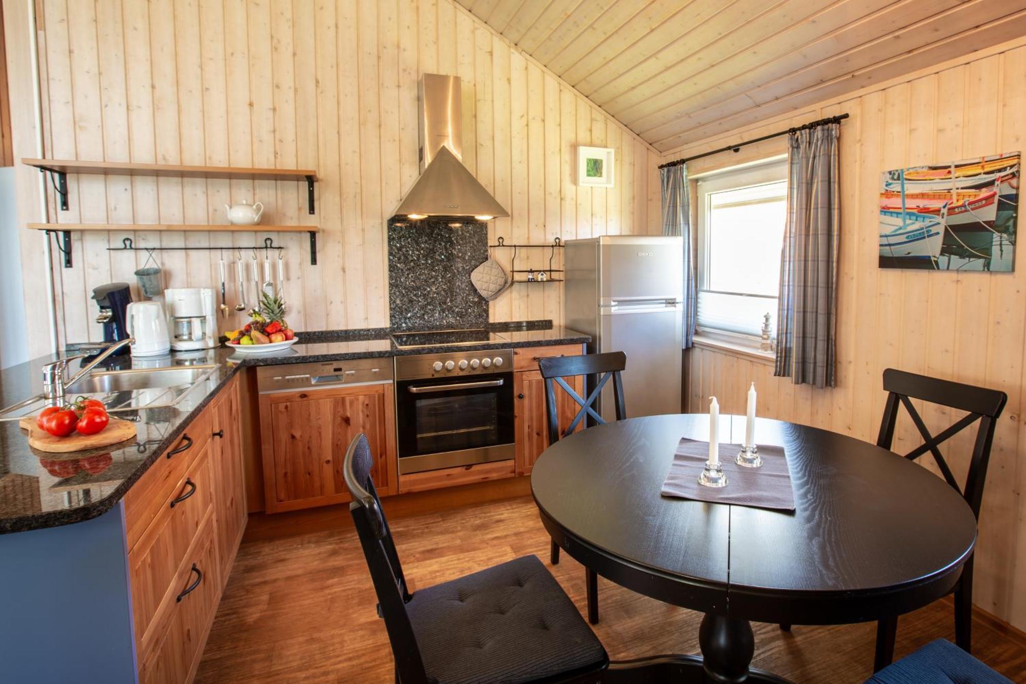 Typ A "Black Pearl" -Kleiner-Belt-Haus- Pelzerhaken Buitenkant foto